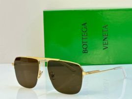 Picture of Bottega Veneta Sunglasses _SKUfw55533323fw